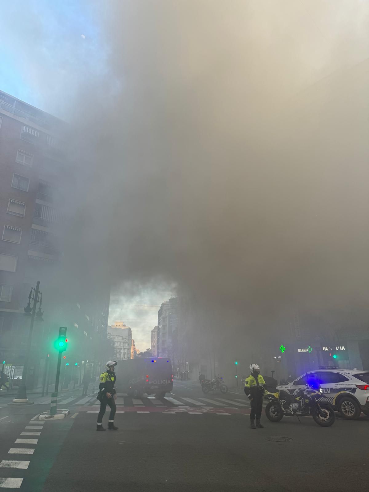 Pavoroso incendio en el centro de València