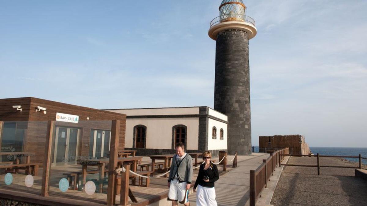 Faro de La Punta, que acogerá el Centro de Interpretación del Parque Natural. | | LP/DLP