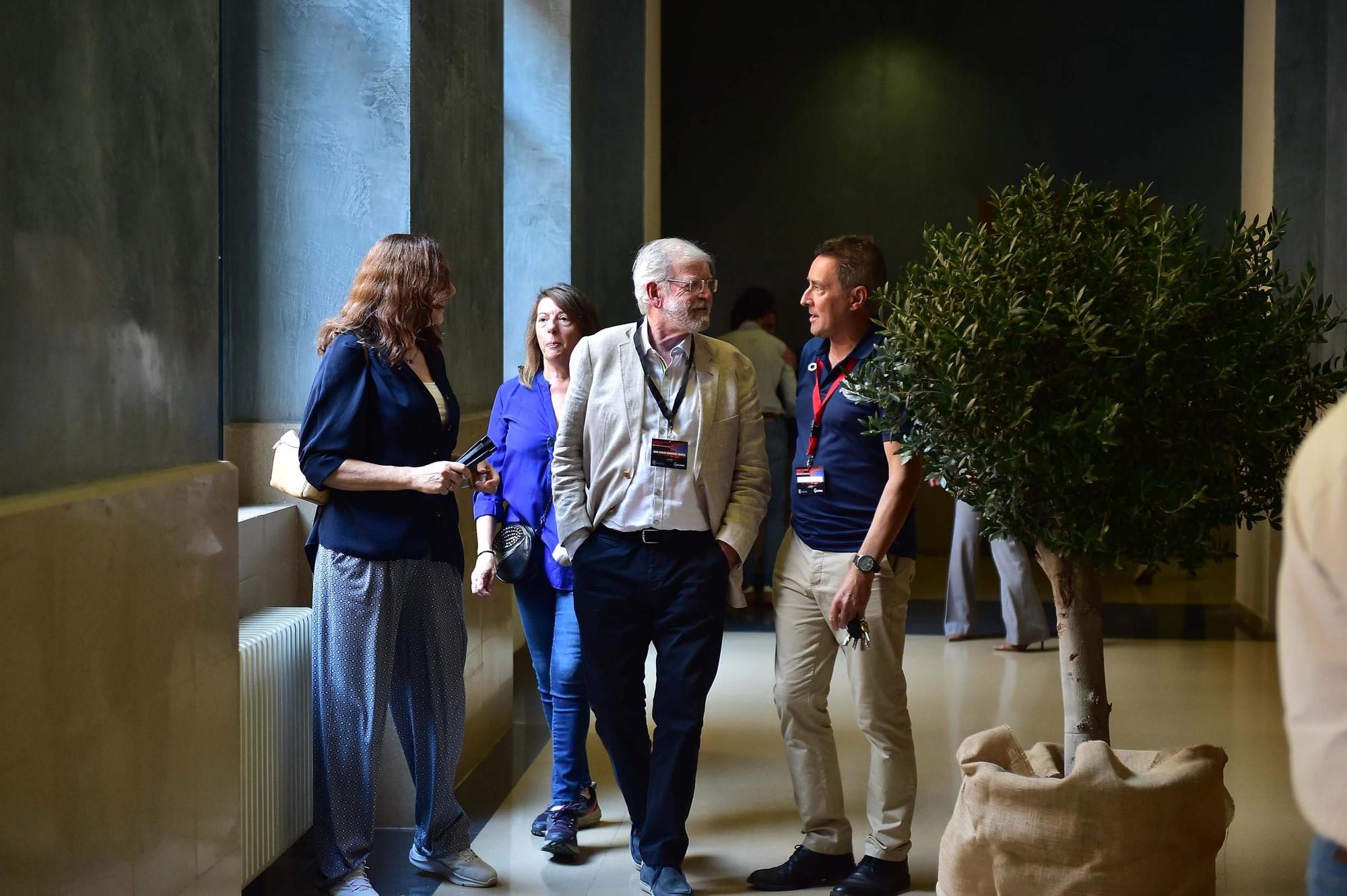 FOTOGALERÍA |  Congreso sobre grandes incendios forestales en el centro universitario de Plasencia