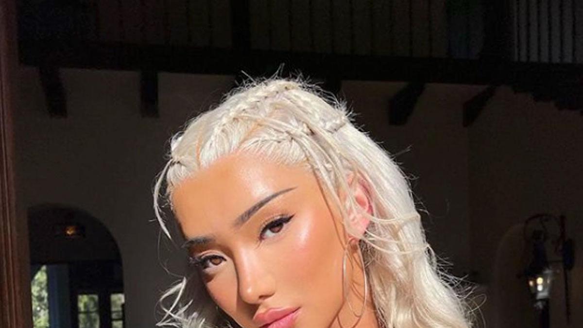 Detención Nikita Dragun, influ transgénero: en una cárcel para hombres por ir desnuda