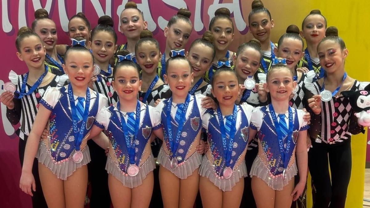 Conjuntos del Gimnasia Morvedre en el provincial.