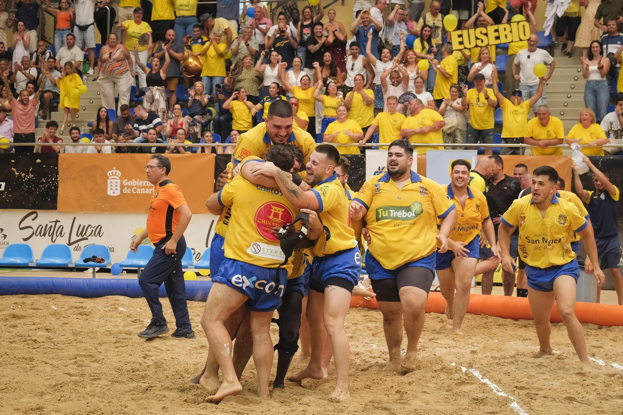 Final del torneo DISA Gobierno de Canarias de Lucha
