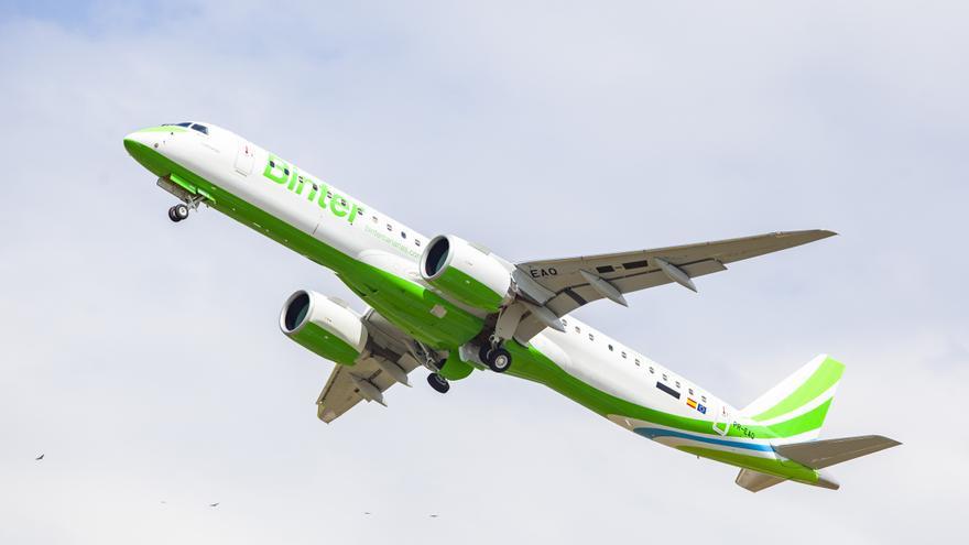 Binter lanza una promoción para volar entre Zaragoza y Canarias desde 94,10 euros