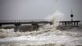 Albiol anuncia que la reparación del Pont del Petroli de Badalona comenzará este mayo