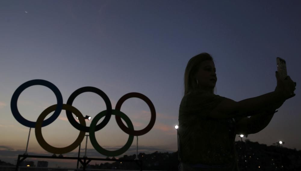 La ceremonia de inauguración de las Olimpiadas recreó el Brasil indígena, las diferentes culturas y las grandes urbes.