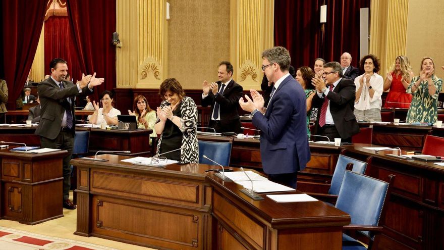 El Govern celebró entre aplausos la aprobación de la nueva norma el pasado martes, 17 de junio.