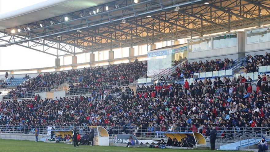 Abonados gratis y entradas a 5 euros para el decisivo Badajoz-Calahorra