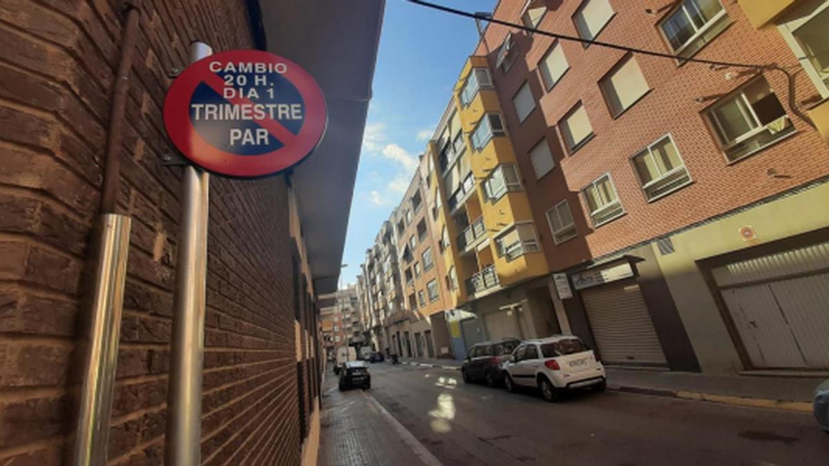 Más del 70% de los vecinos de las calles en las que se ha aplicado la prueba piloto del estacionamiento trimestral aprueban la medida.