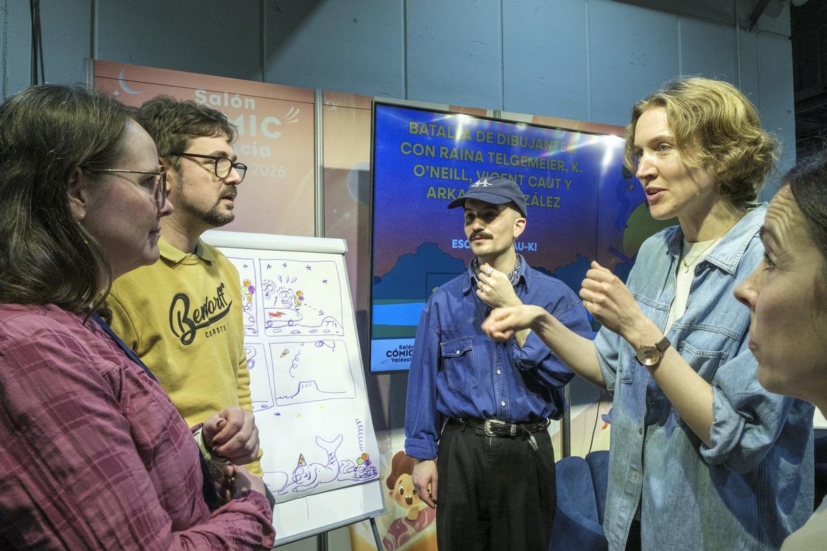 La batalla de dibujantes marca la última jornada del Salón.