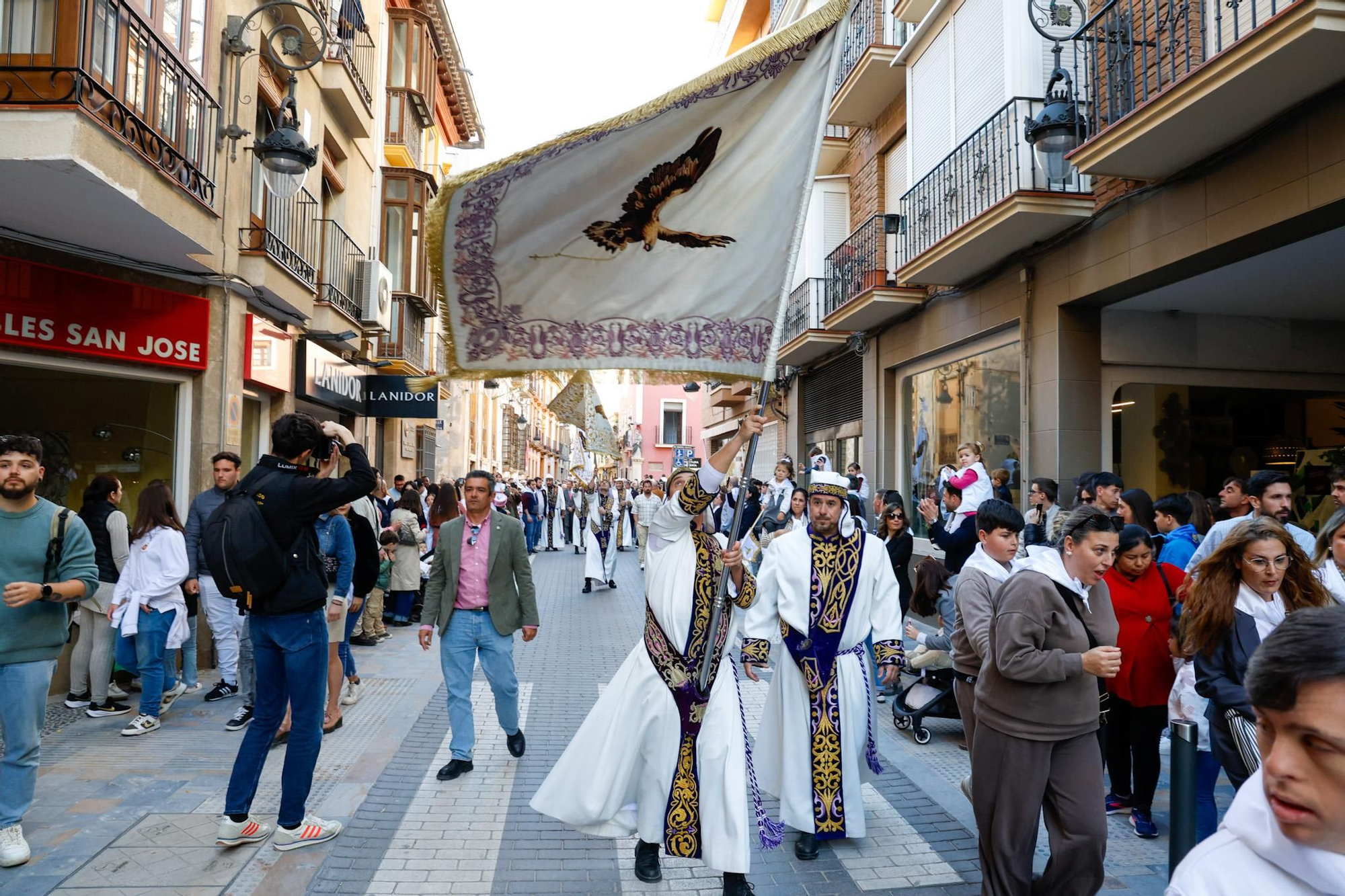 Anuncio del Paso Blanco