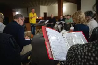 Ensayo Orfeón La Paz para la misa del papa en Tenerife