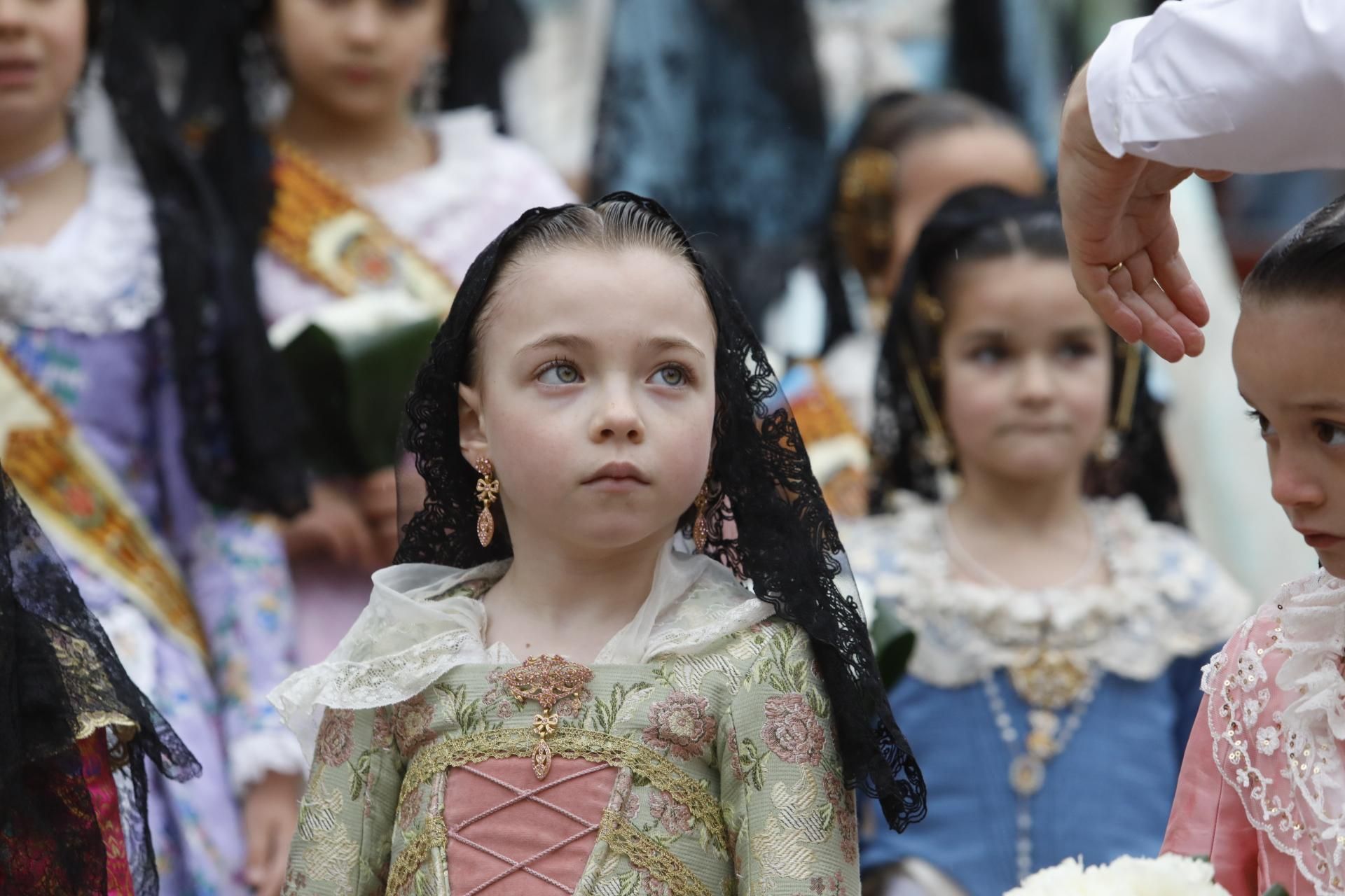 Búscate en el primer día de Ofrenda por la calle Quart (entre las 15.30 y las 17.00 horas)