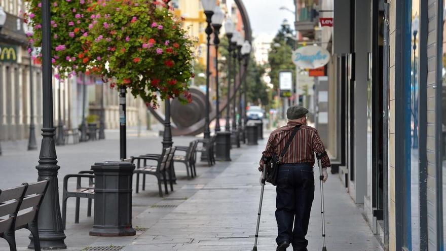 Los trabajadores sociales alertan en Las Palmas de Gran Canaria de los cambios en la ayuda a domicilio
