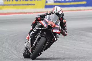 Bezzecchi da el primer golpe sobre la mesa en la Practica