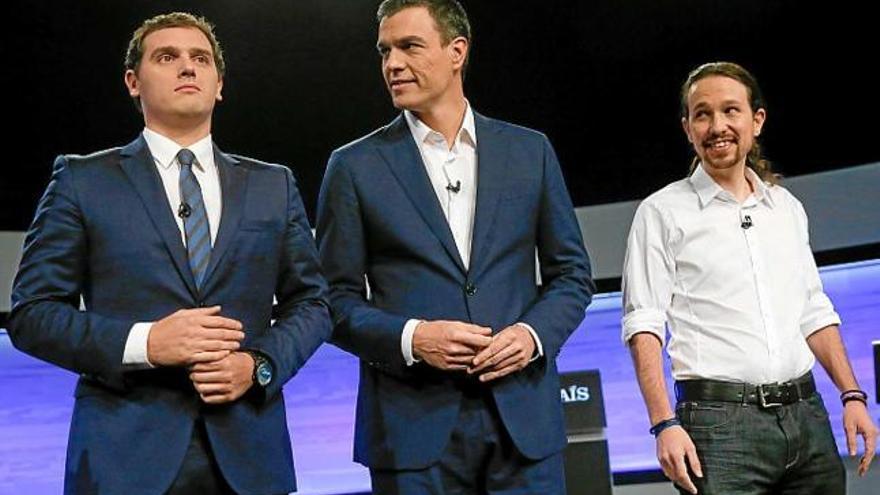 Rivera, Sánchez i Iglesias just abans del debat