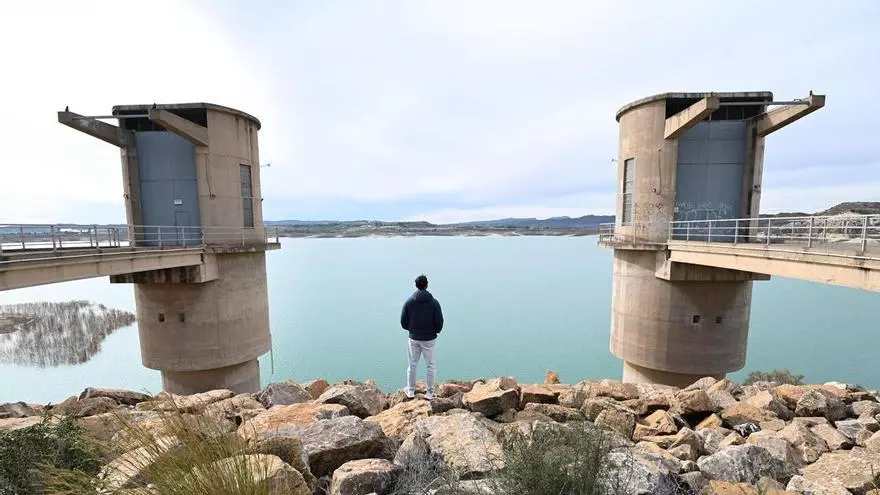 El embalse de La Pedrera de Orihuela recupera reservas tras los trasvases del invierno y supera los 60 hectómetros
