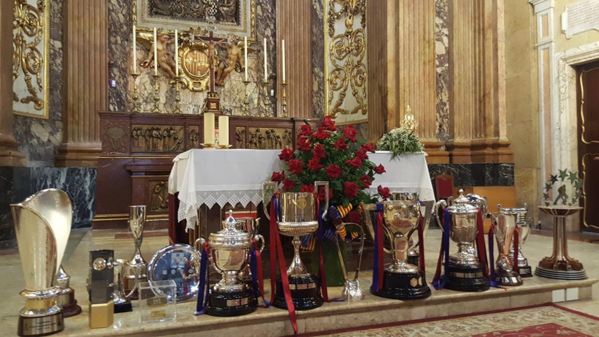 Los titulos del Barça en la Basilica Mare de Déu de la Merce