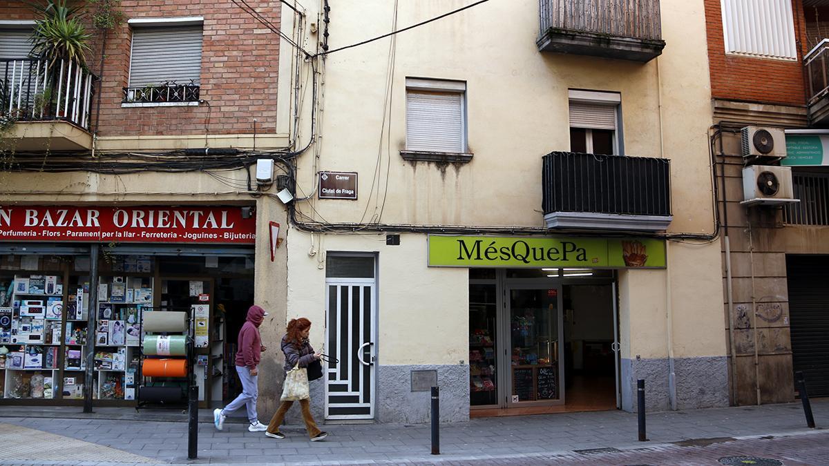 Detenido un hombre por la muerte "muy violenta" de una mujer en un piso de Lleida