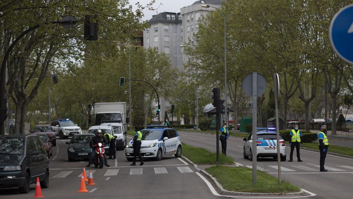 Labores de control de la Policía Municipal en Zamora.