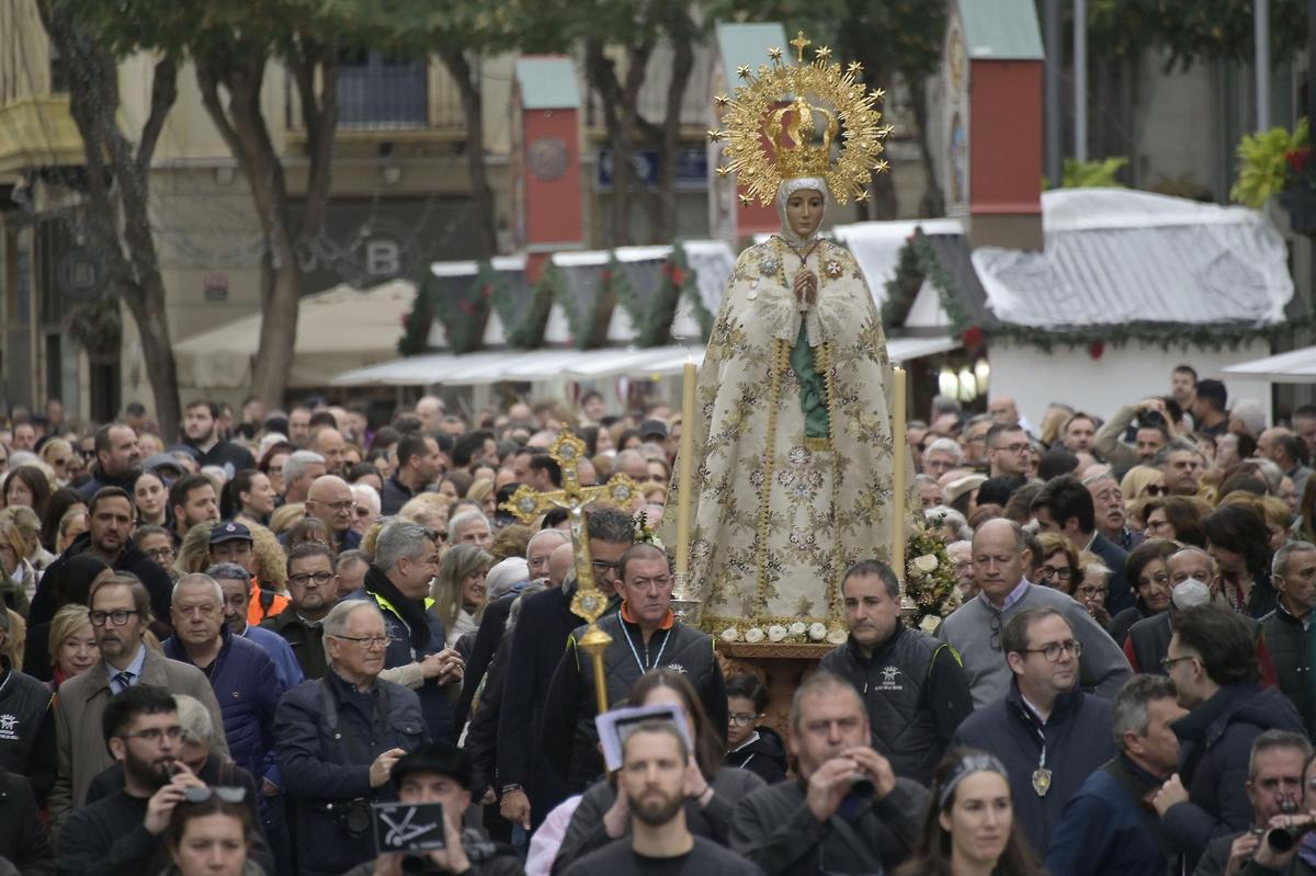 Así ha sido la salida de la patrona de Elche en romería