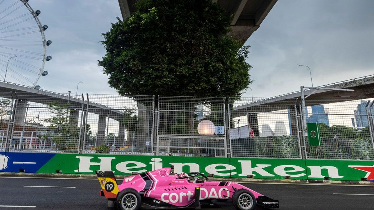 Marta García, tercera en la carrera de Singapur