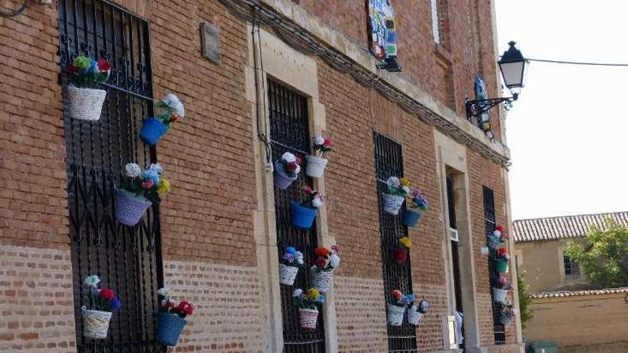 Talleres, actividades para toda la familia y decoración en la semana cultural de Villamayor de Campos