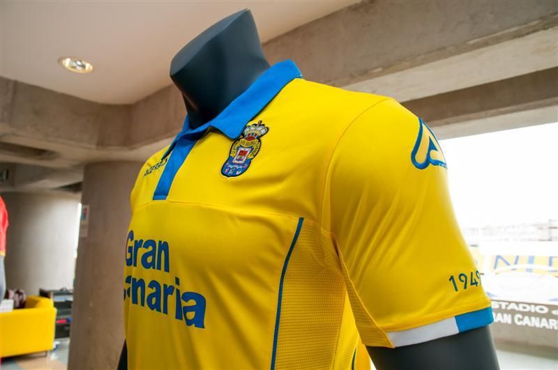 Presentación de las camisetas de la UD Las Palmas