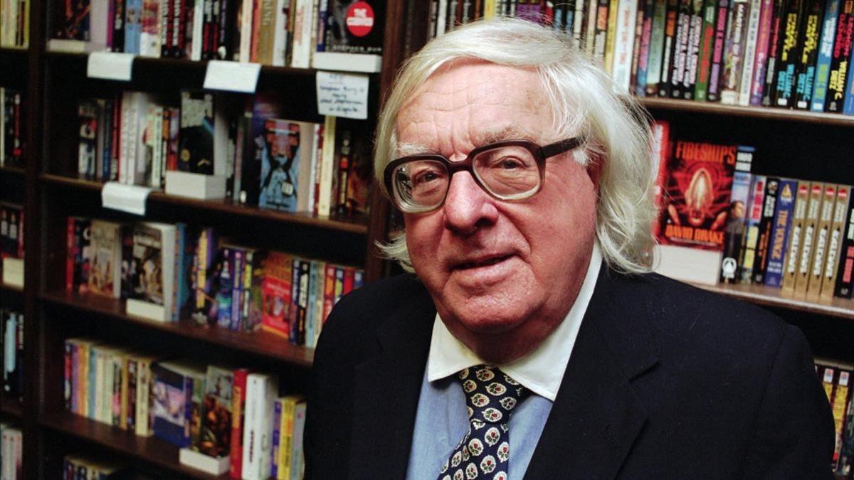 El escritor norteamericano Ray Bradbury en 1997.