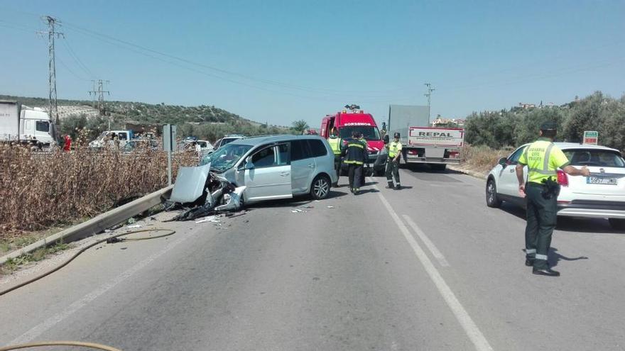 Un fallecido en un accidente de tráfico en Puente Genil