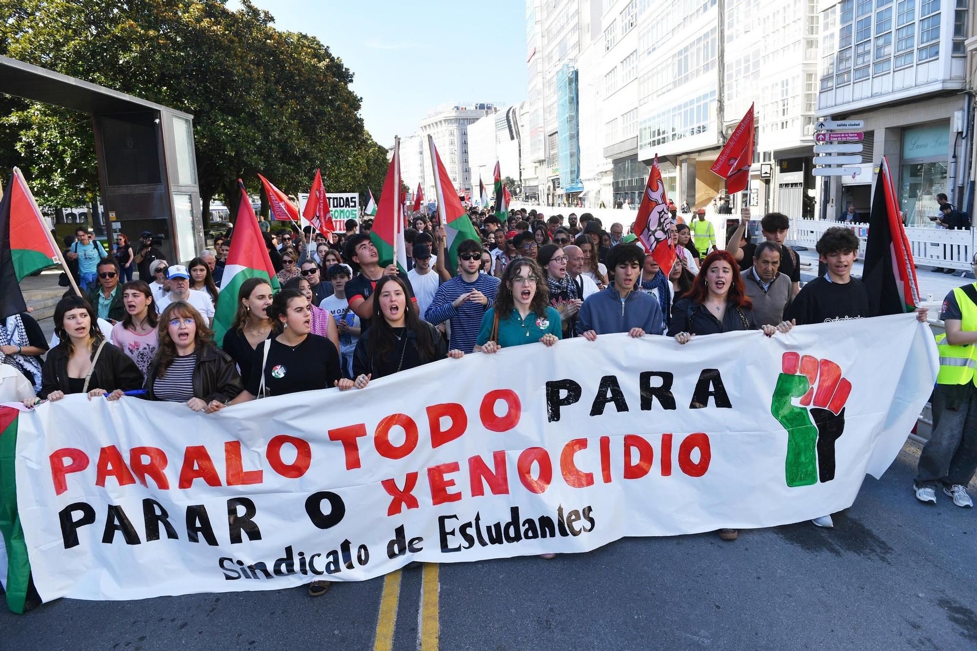 Manifestación en la jornada de huelga por Gaza en A Coruña