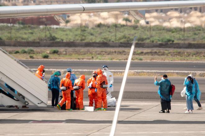 MV Hondius yolcu gemisinde hantavirüs salgını, canlı: pozitif İspanyol'un son dakikası, Gómez Ulla'da karantina ve Fransız hastanın durumu kritik
