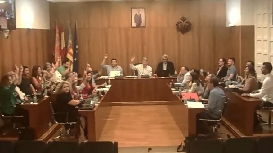 El bipartito de Orihuela fija los sueldos de los gerentes de las empresas municipales