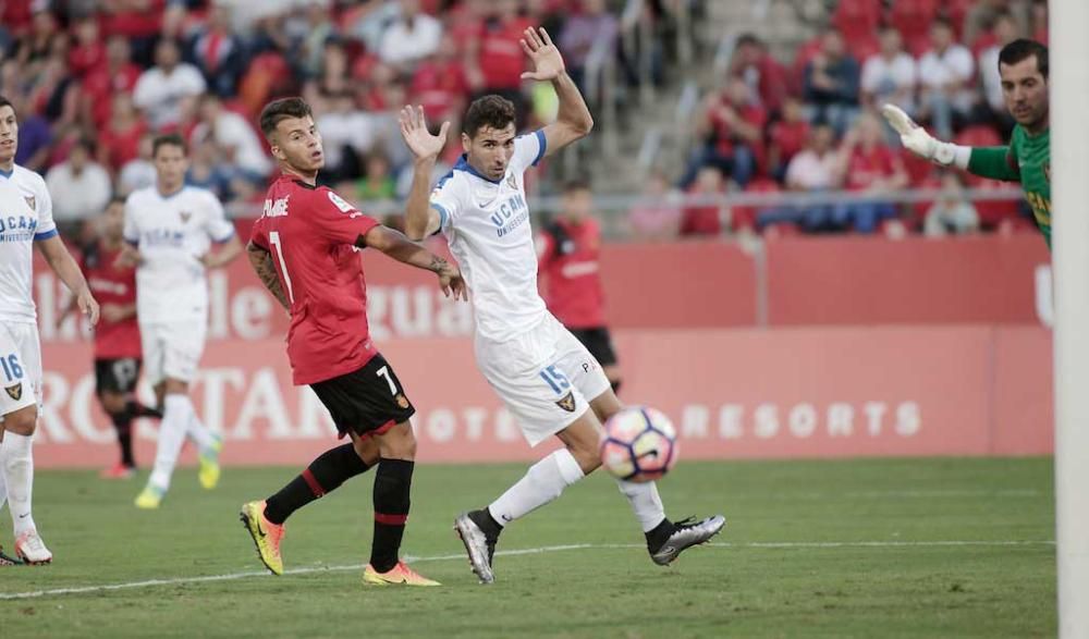 El Real Mallorca empata con el Ucam Murcia