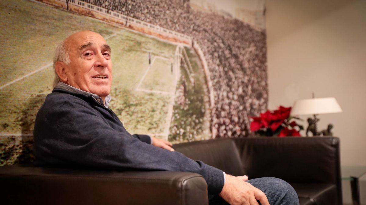 Juan Manuel Asensi, en la sede de la Agrupació de Jugadors del FC Barcelona