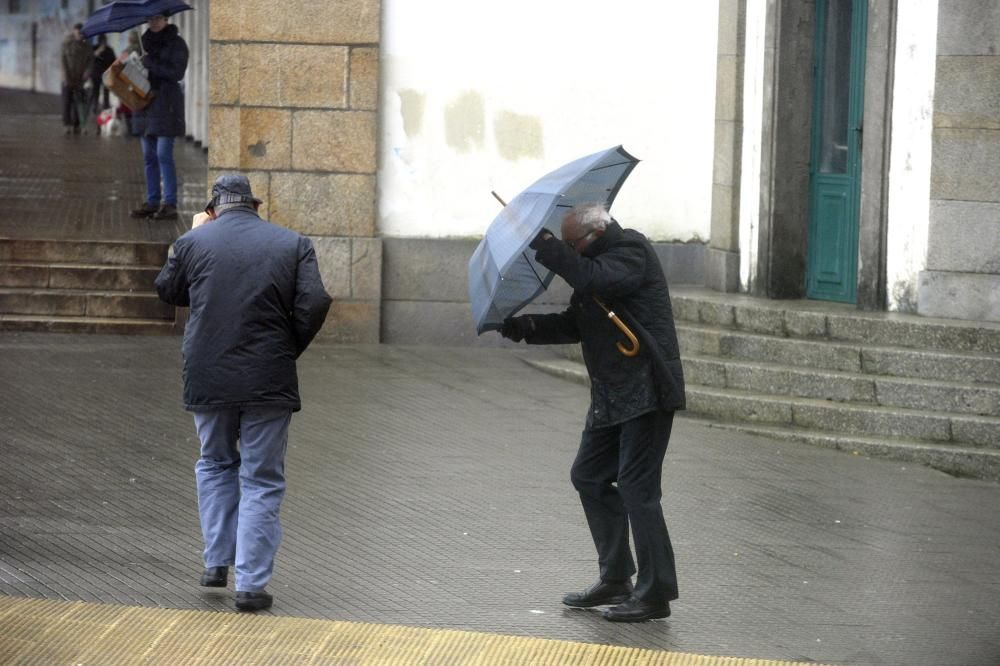 Día de paraguas en A Coruña