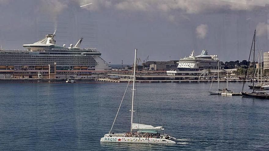 La imagen de varios buques atracados en el puerto se repetirÃ¡ este aÃ±o.