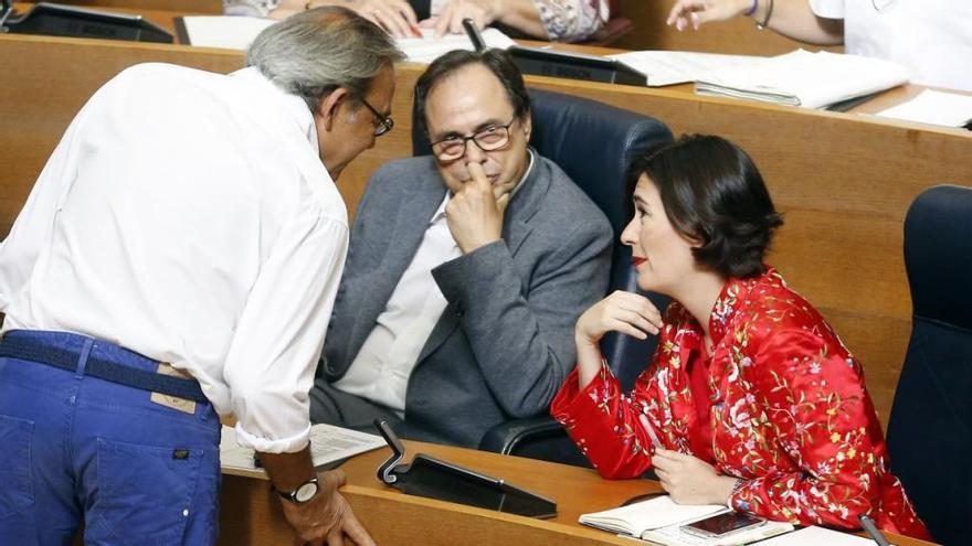 Cs se abstendrá a las 1.017 propuestas del PP al considerarlas trabajar &#039;al peso&#039;