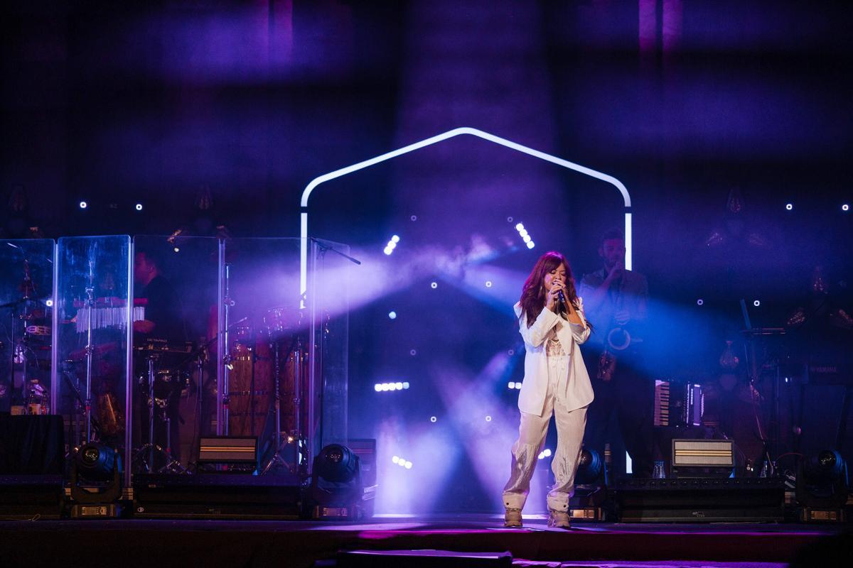 Fotogalería | Así fue el concierto de Vanesa Martín en el Teatro Romano de Mérida