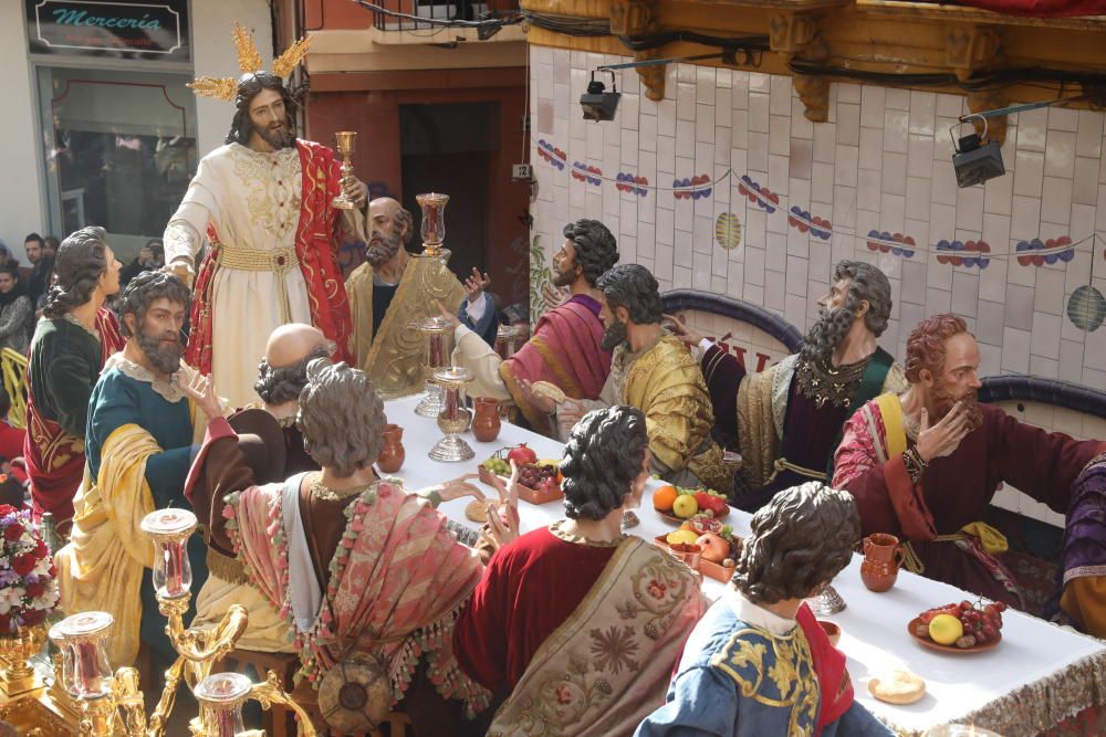 Las imágenes de la procesión de la Sagrada Cena, en el Jueves Santo de la Semana Santa de Málaga