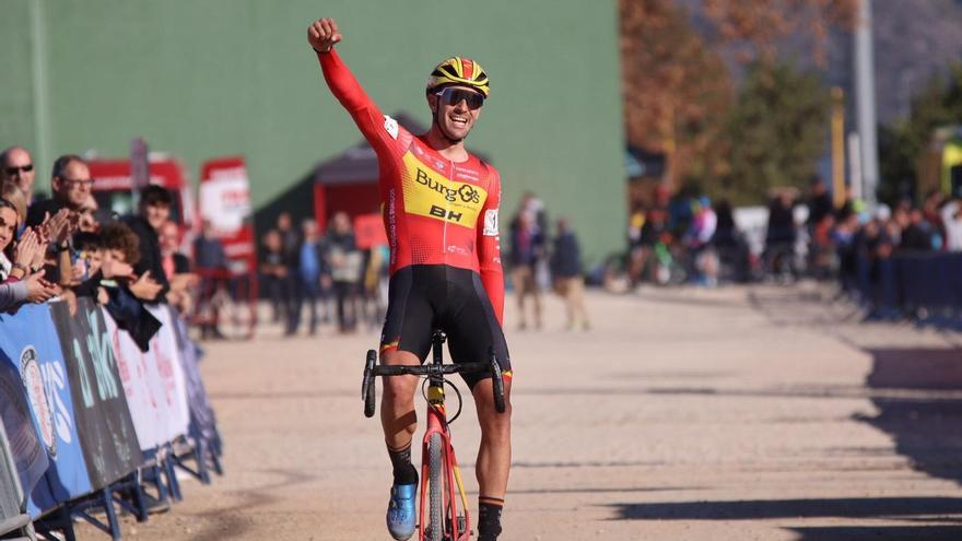 Doblete de Felipe Orts y Alba Teruel en Xàtiva antes de competir en Valencia