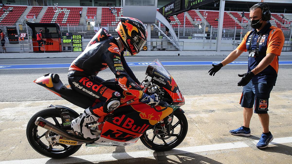 Pedro Acosta durante un GP