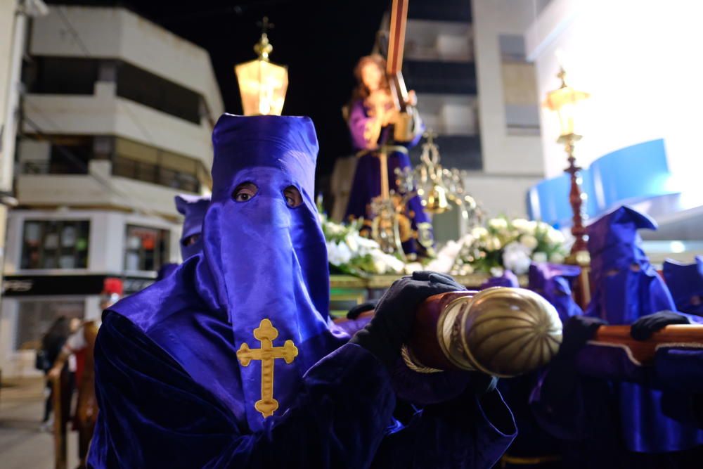 La plaza Castelar volvió a acoger el emotivo Encuentro de la Santa Mujer Verónica y Nuestro Padre Jesús Nazareno