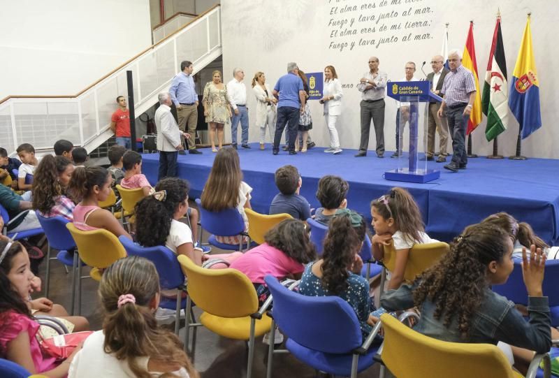 LAS PALMAS DE GRAN CANARIA. Recibimiento a los menores saharauis que.pasarán el verano en Gran Canaria  | 15/07/2019 | Fotógrafo: José Pérez Curbelo