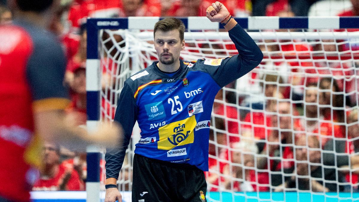 Sergey Hernández brilló con 14 paradas