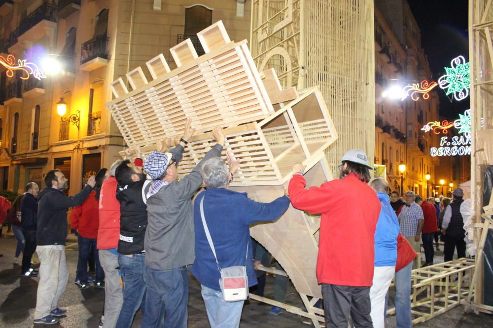 El espectáculo de plantar  "al tombe"