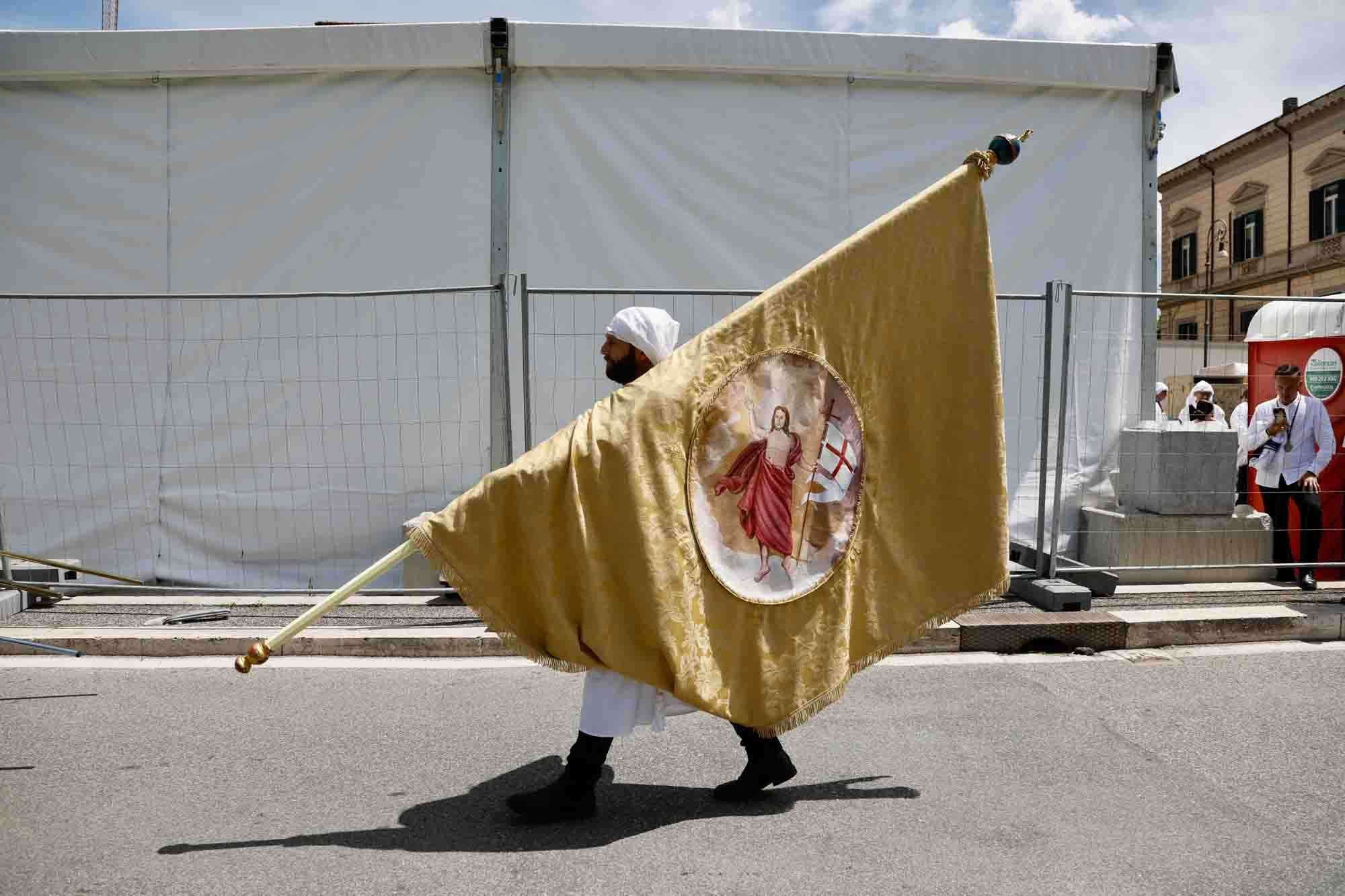 Gran procesión por el Jubileo de las Cofradías, en fotos