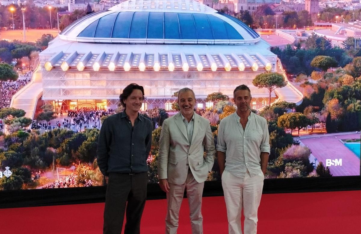 15/07/2026 Collboni con los arquitectos que construirán el nuevo Sant Jordi Club. POLITICA