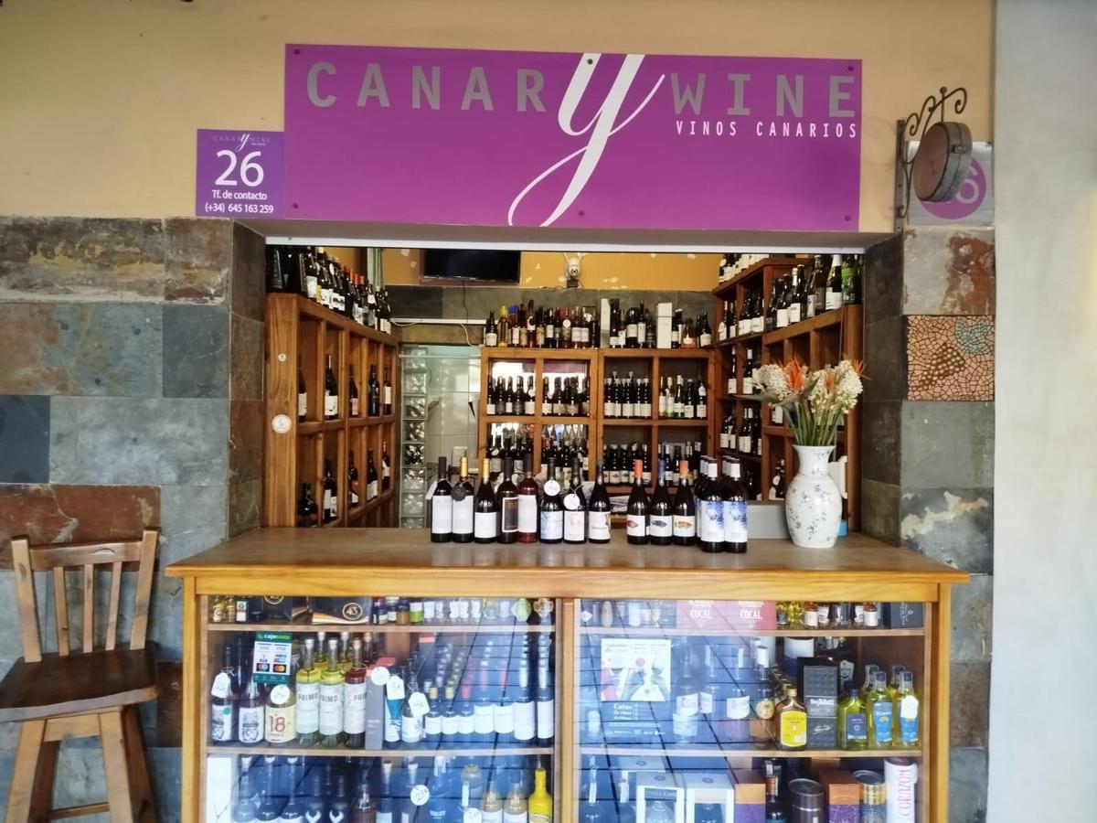 Tienda de Canary Wine en el mercado de Santa Cruz de Tenerife.