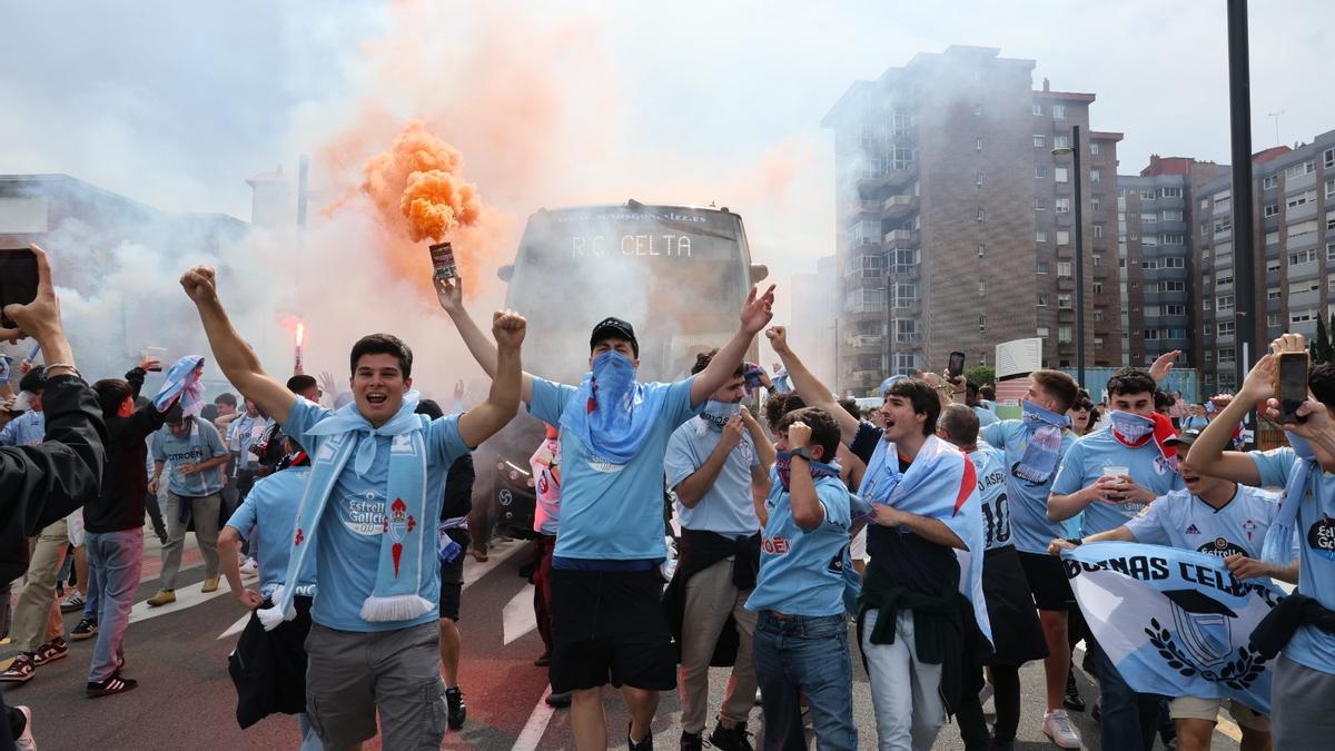 El celtismo calienta antes del partido contra el Rayo.