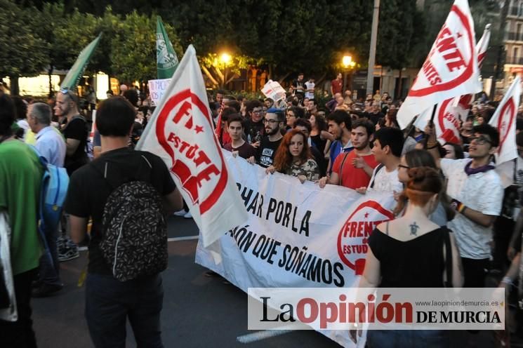 Manifestación contra la LOMCE en Murcia